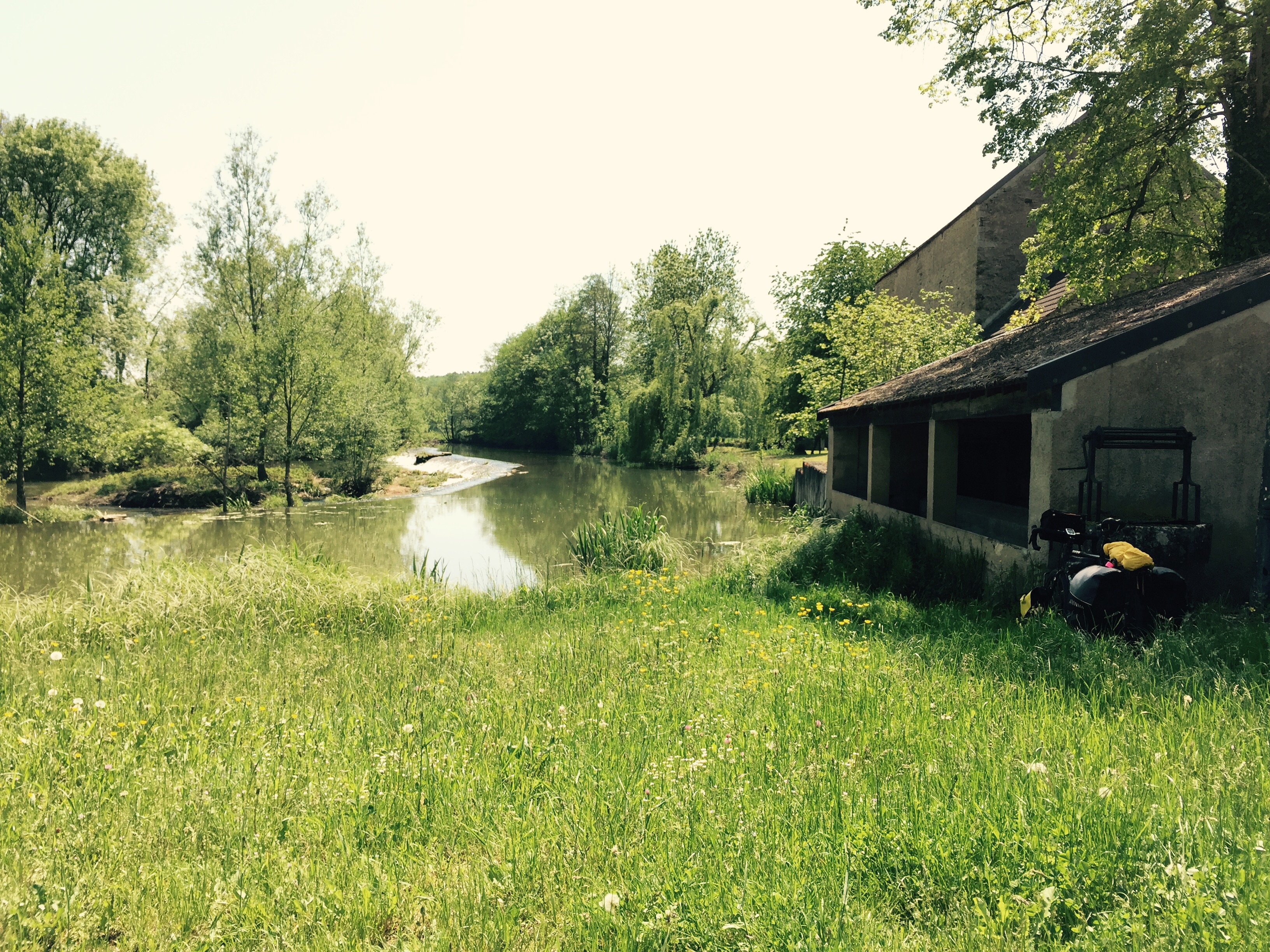 Very prety lunch spot by river